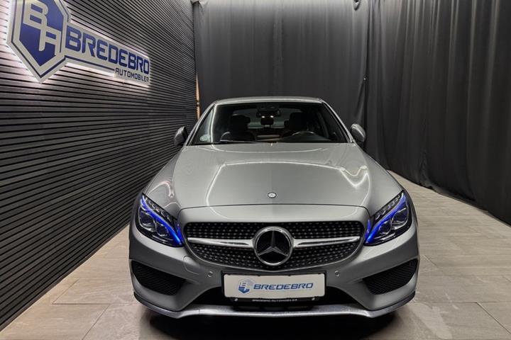 Grå Mercedes C180 fra 2014