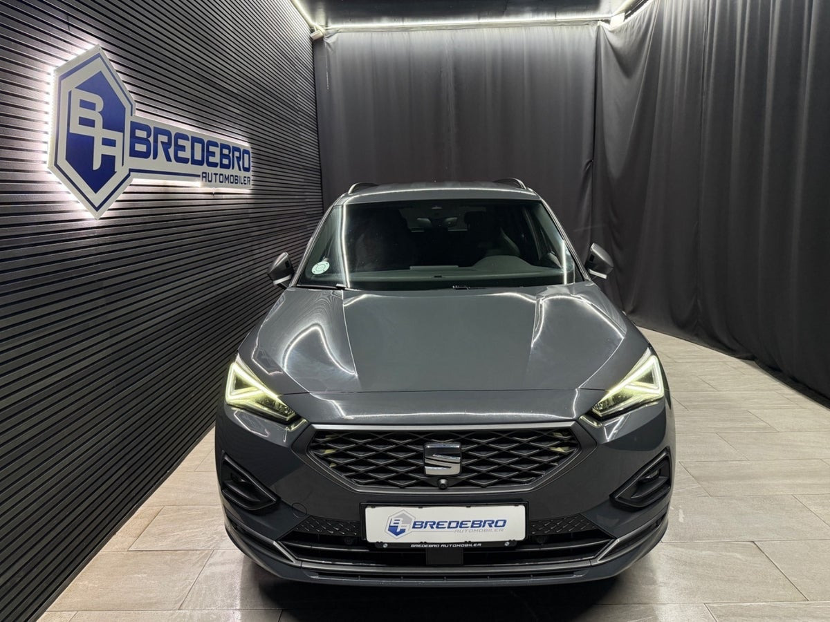 Grå Seat Tarraco fra 2021