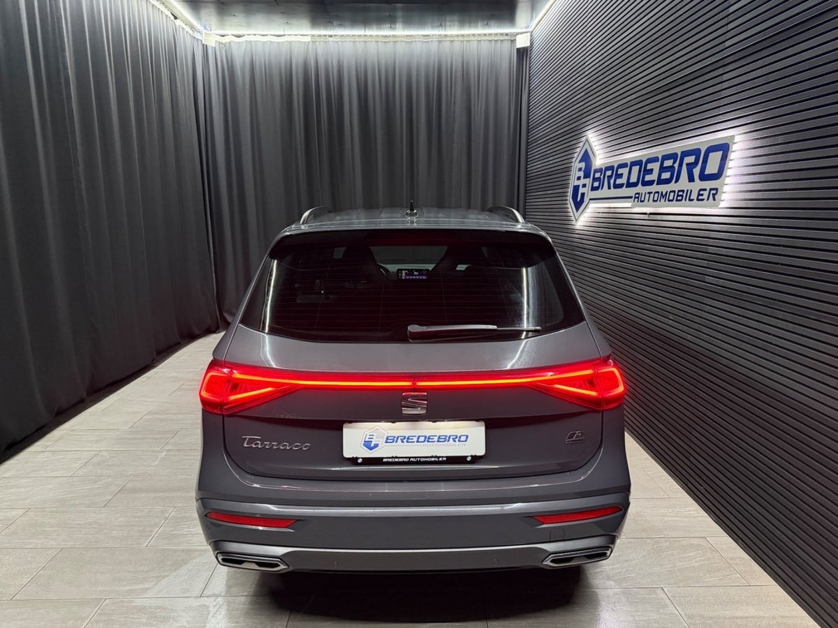 Grå Seat Tarraco fra 2021