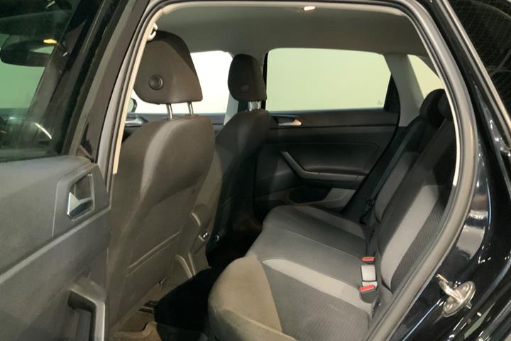 Sort VW Polo fra 2022