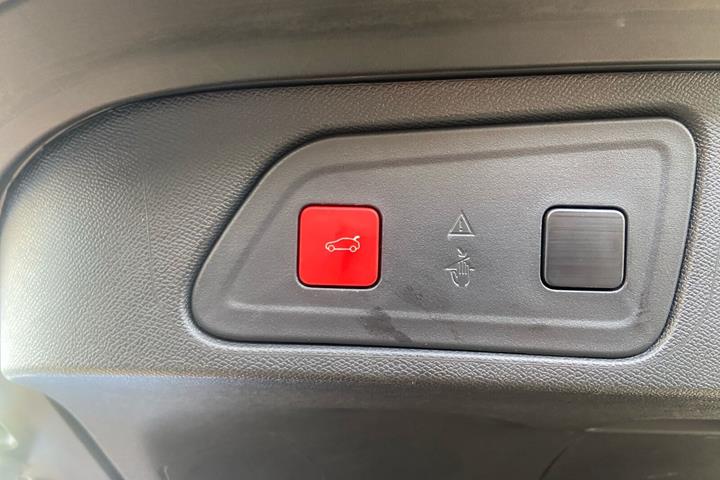 Sort Citroën C5 Aircross fra 2024