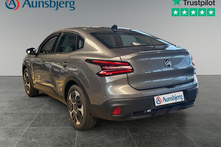 Grå Citroën ë-C4 X fra 2025