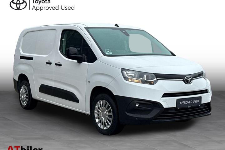 Hvid Toyota ProAce City fra 2024