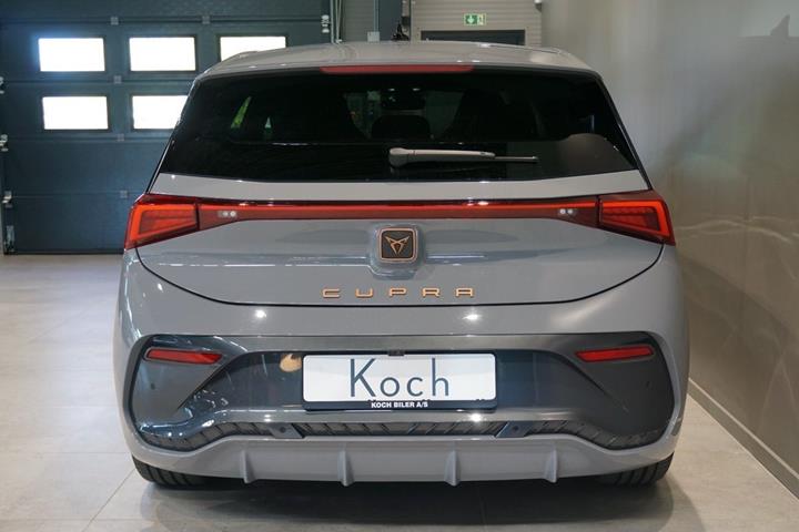 Grå Cupra Born fra 2025