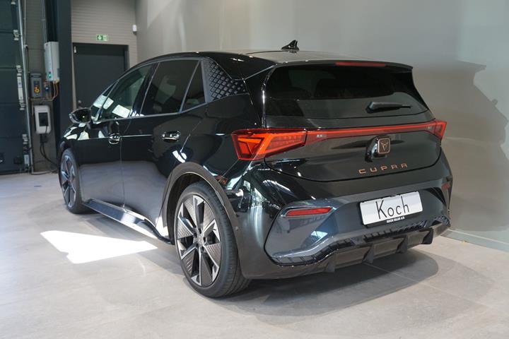 Sort Cupra Born fra 2025