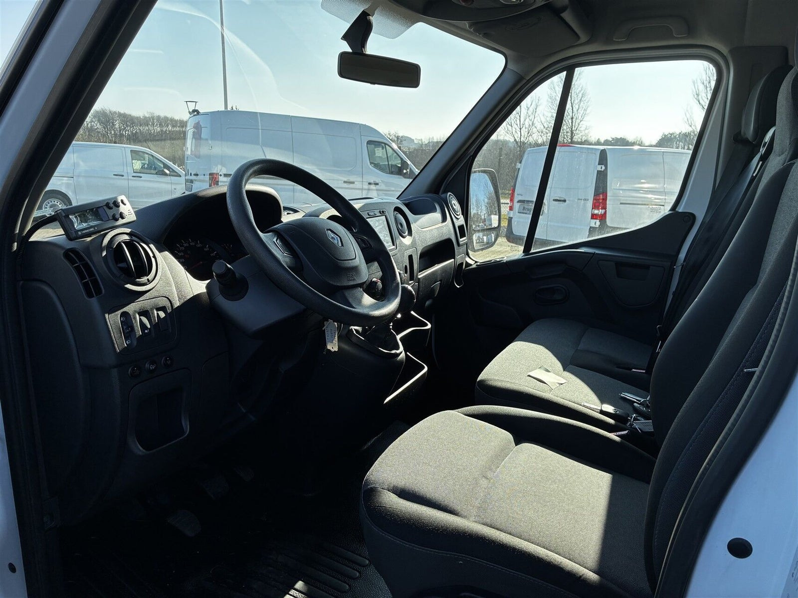 Hvid Renault Master III T35 fra 2020