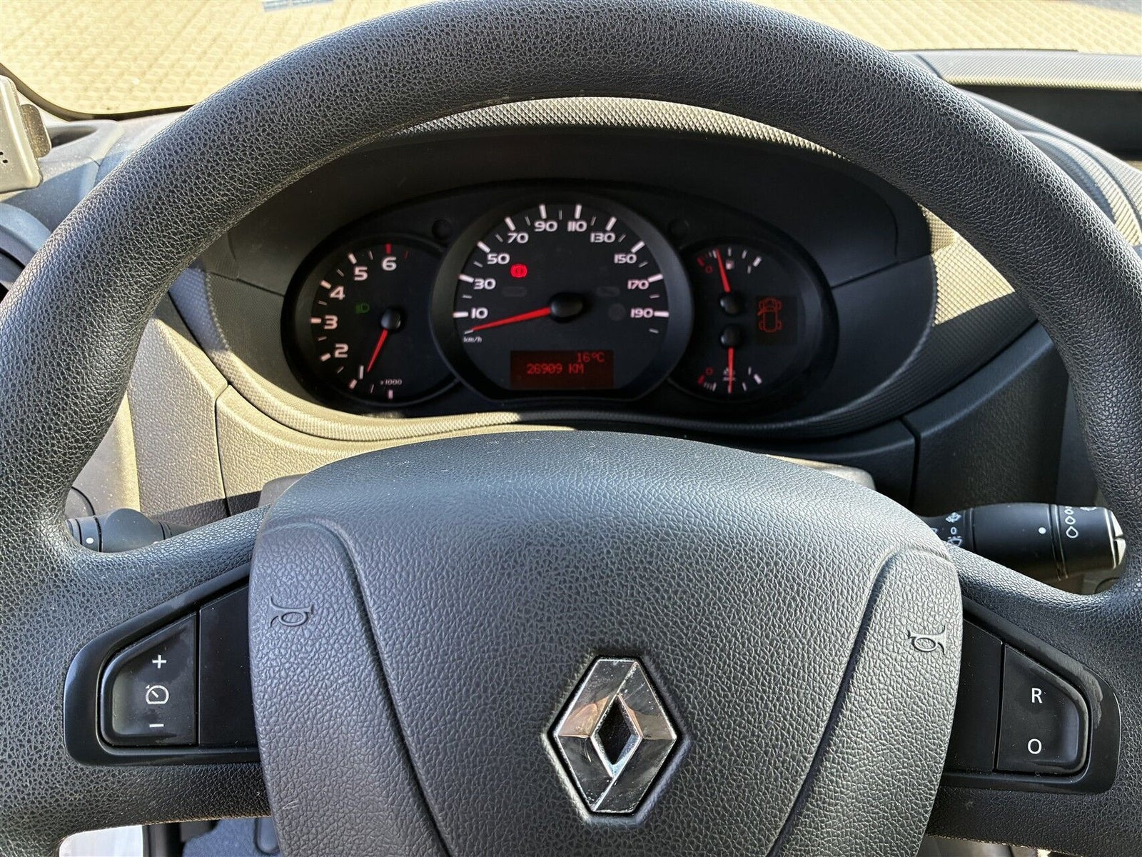 Hvid Renault Master III T35 fra 2020