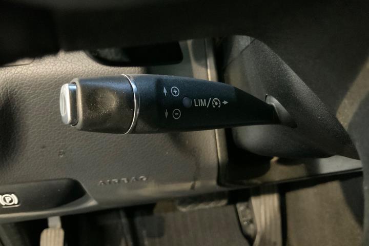 Sort Mercedes E220 fra 2013