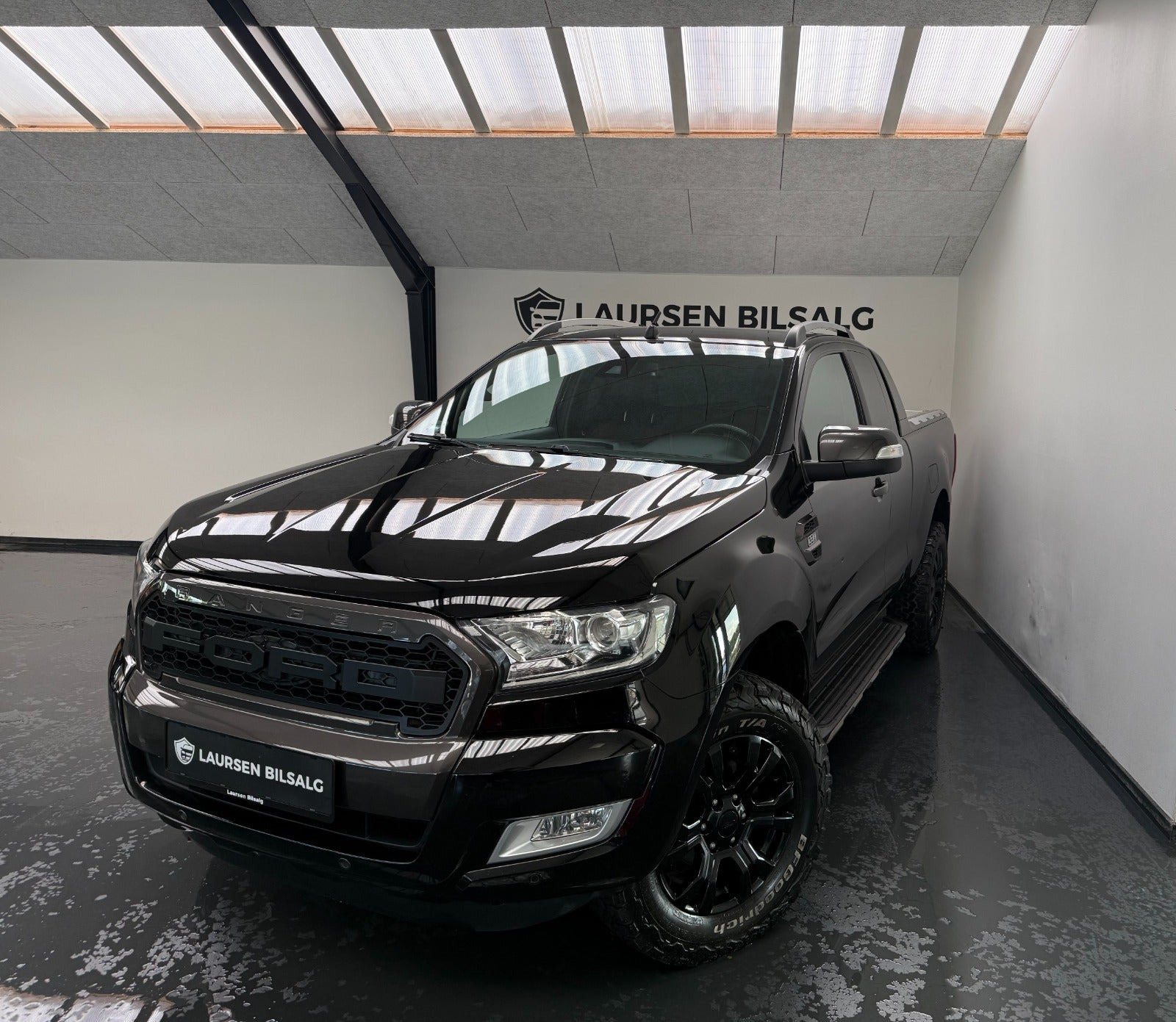 Ford Ranger 3,2 TDCi Db.Kab Limited aut. 4x4