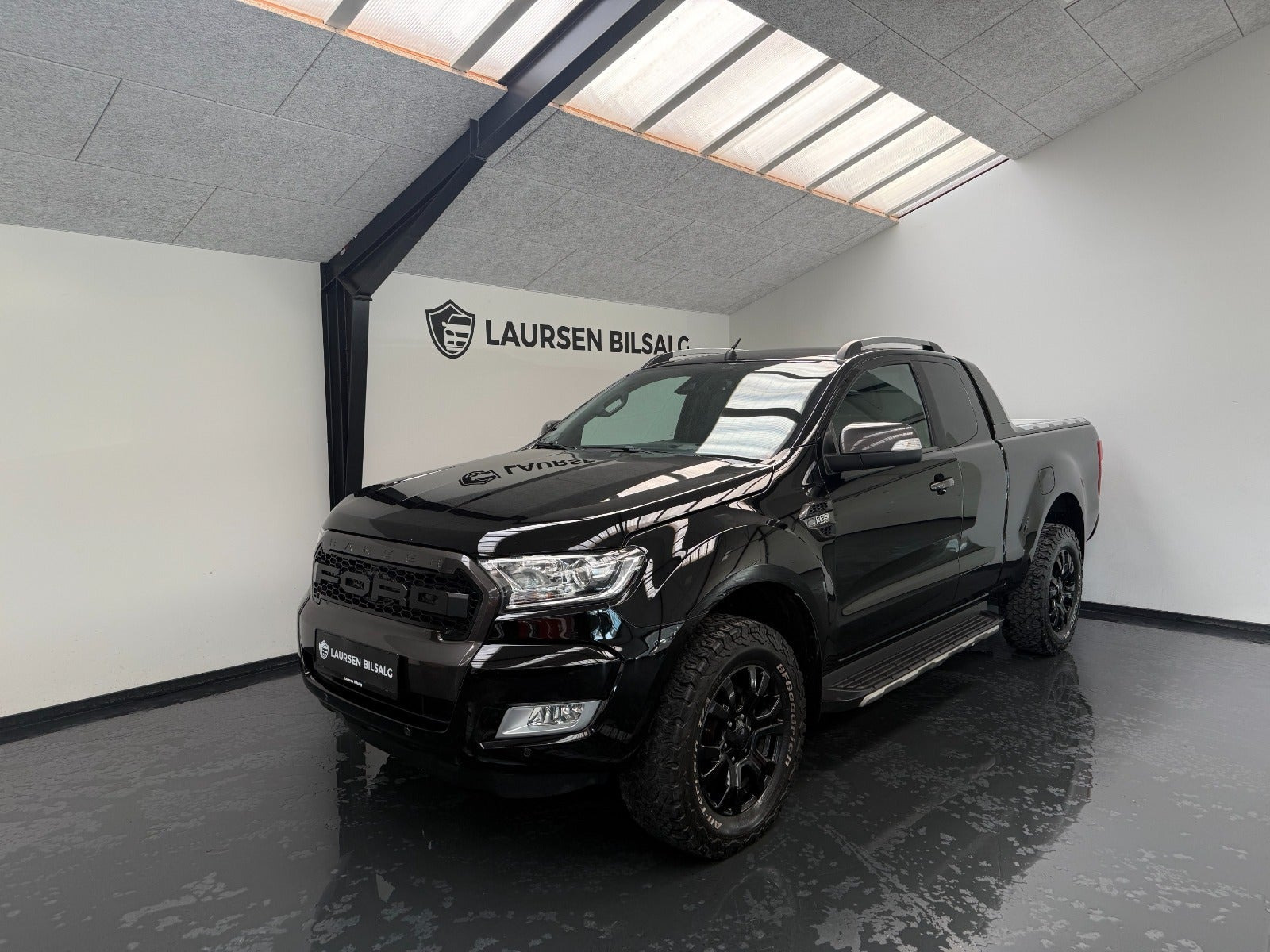 Sort Ford Ranger fra 2018