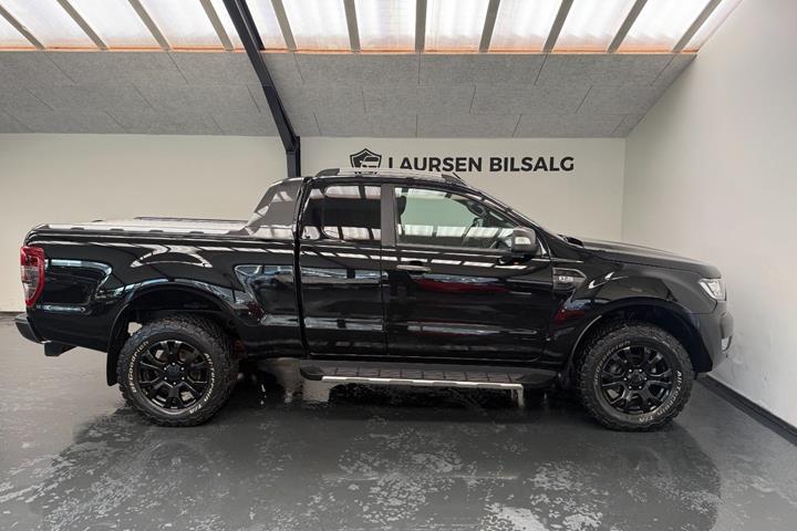 Sort Ford Ranger fra 2018
