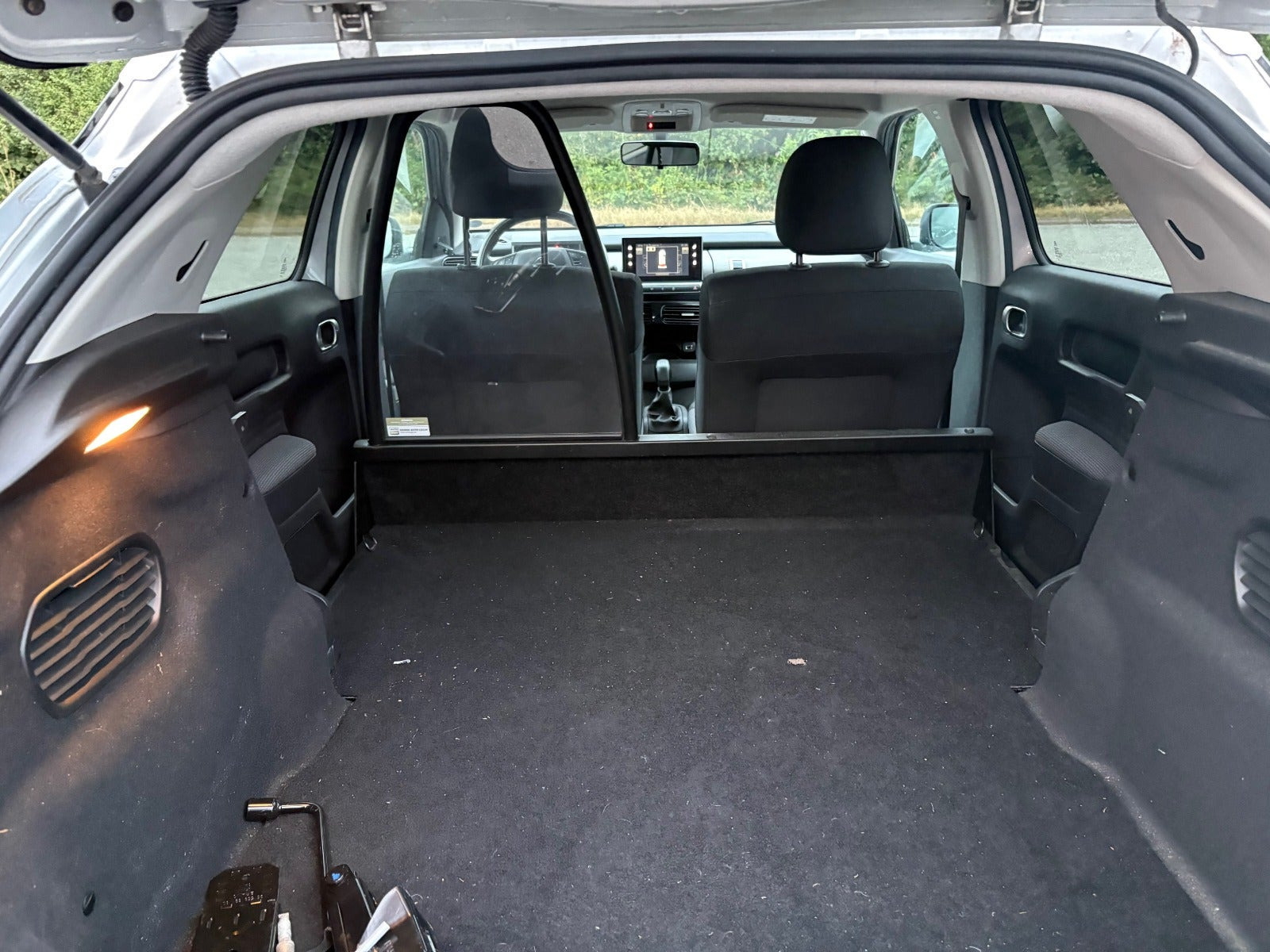 Gul Citroën C4 Cactus fra 2016