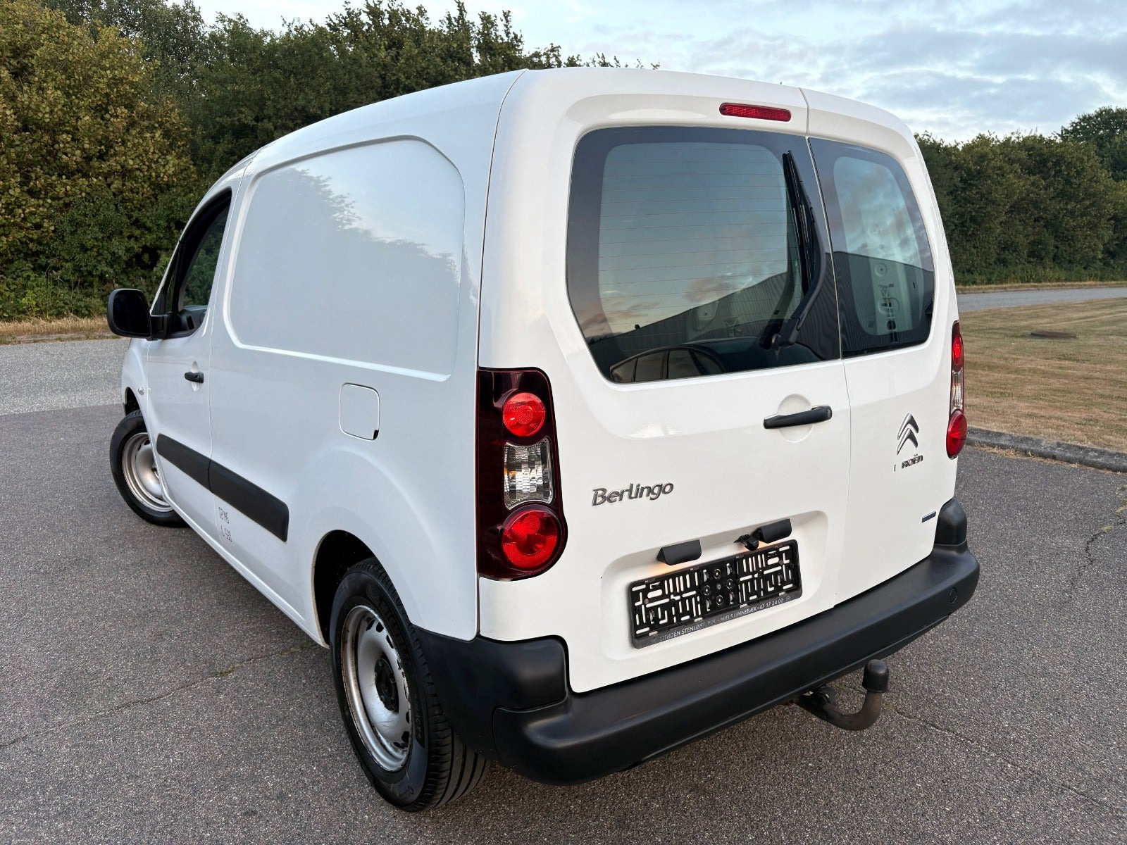 Hvid Citroën Berlingo fra 2017