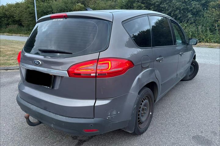 undefined Ford S-MAX fra 2014