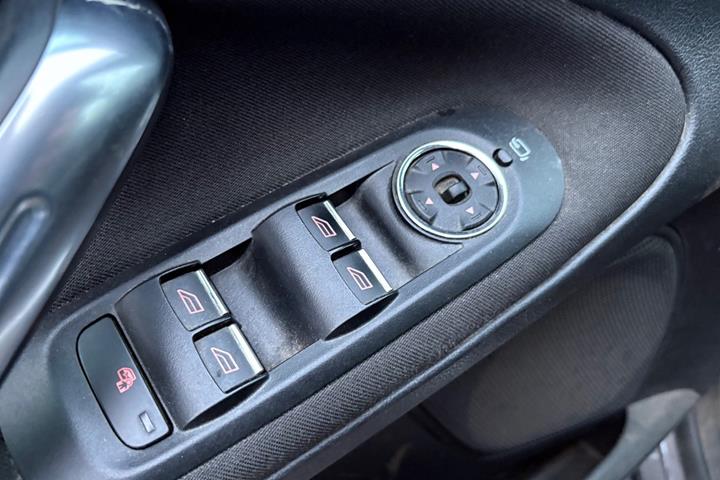 undefined Ford S-MAX fra 2014