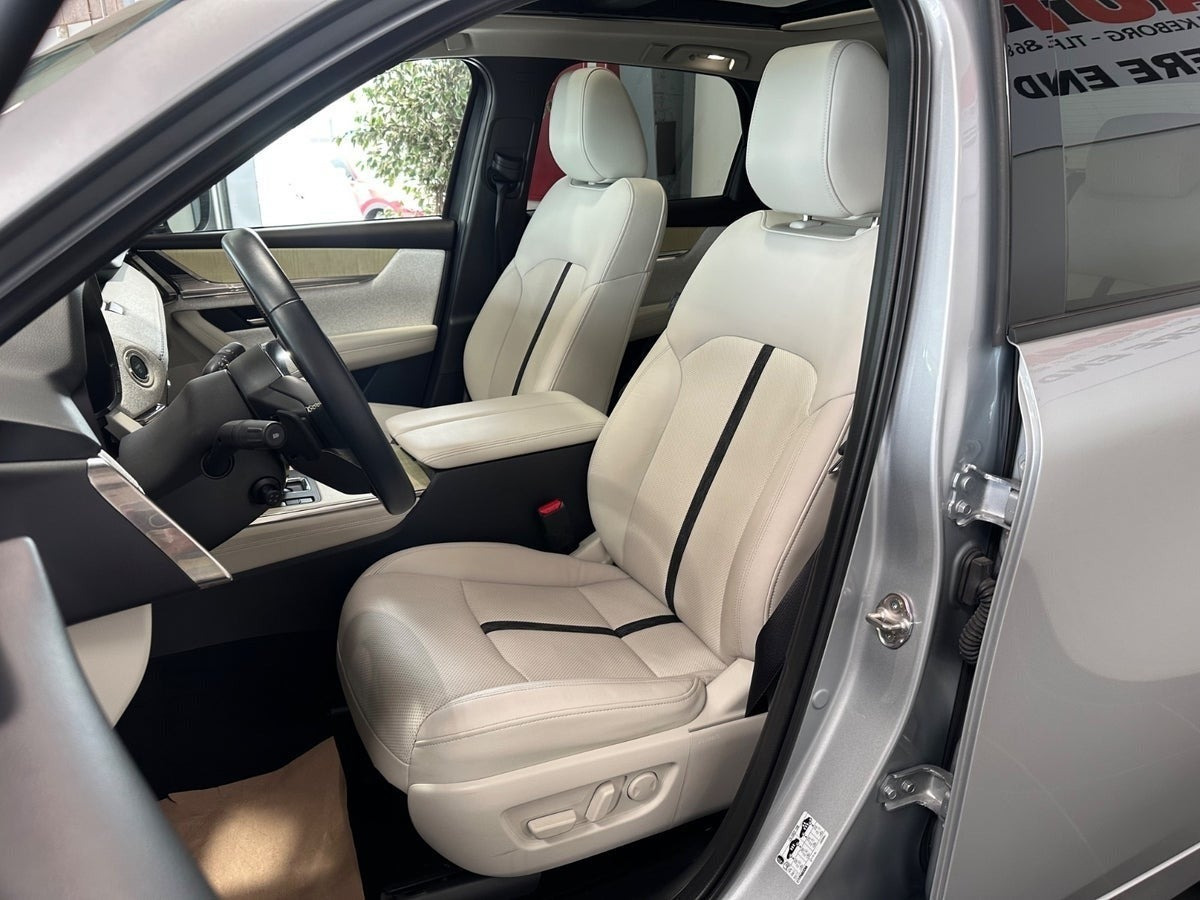 Grå Mazda CX-60 fra 2022