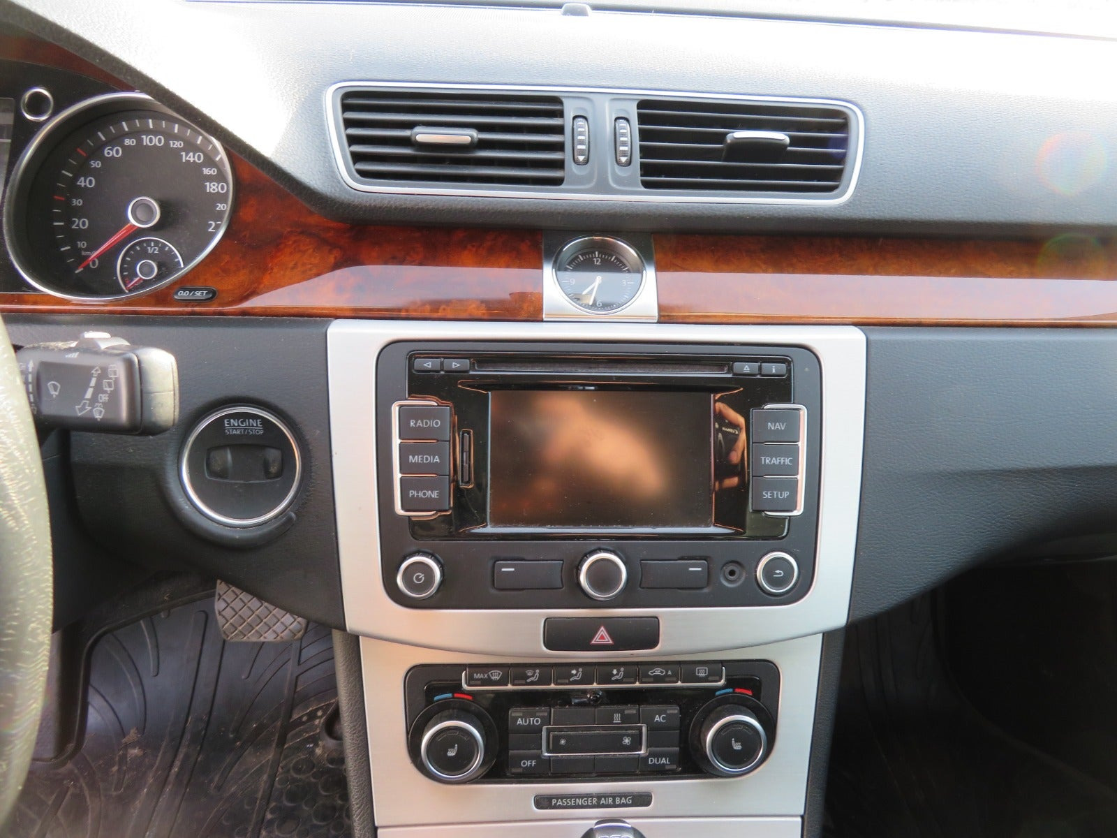 Sort VW Passat fra 2011