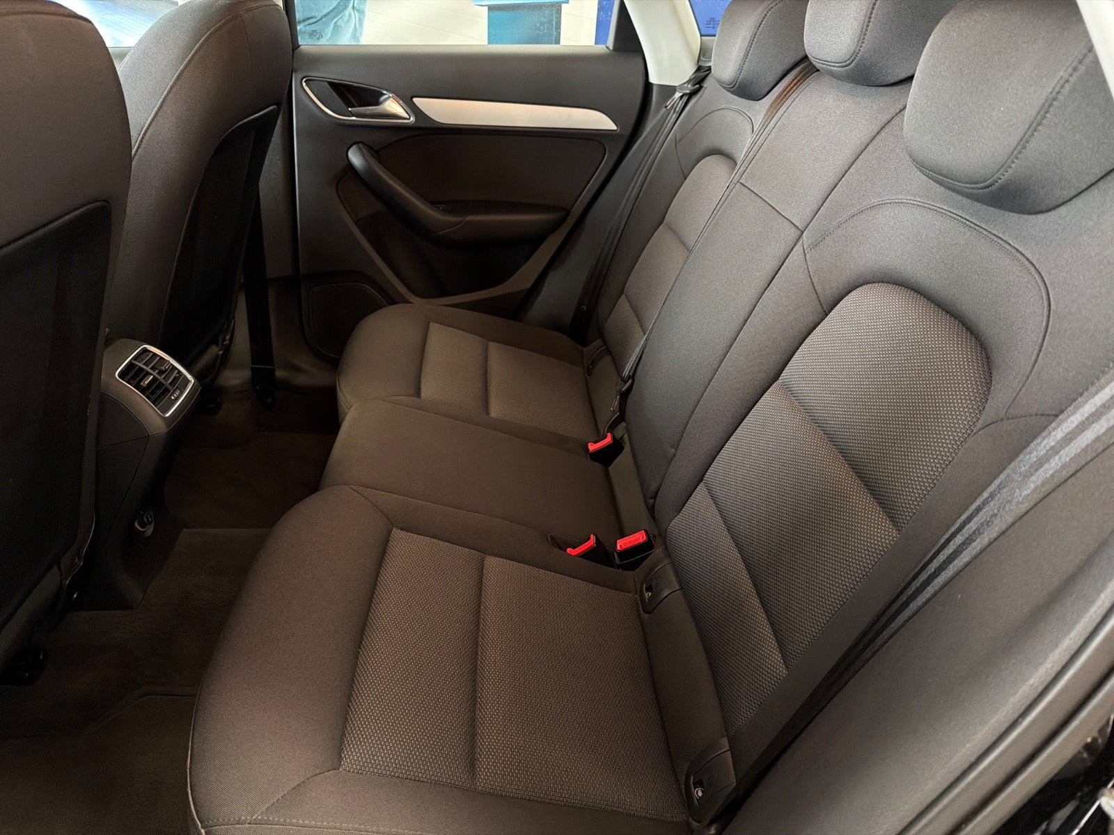 Sort Audi Q3 fra 2017
