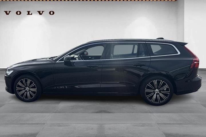 Sort Volvo V60 fra 2020