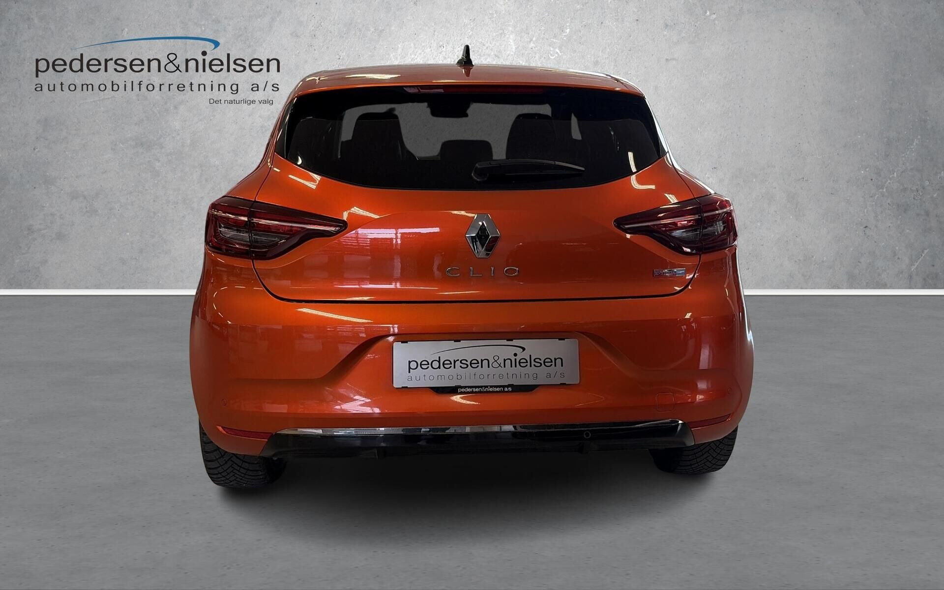 Orange Renault Clio fra 2021