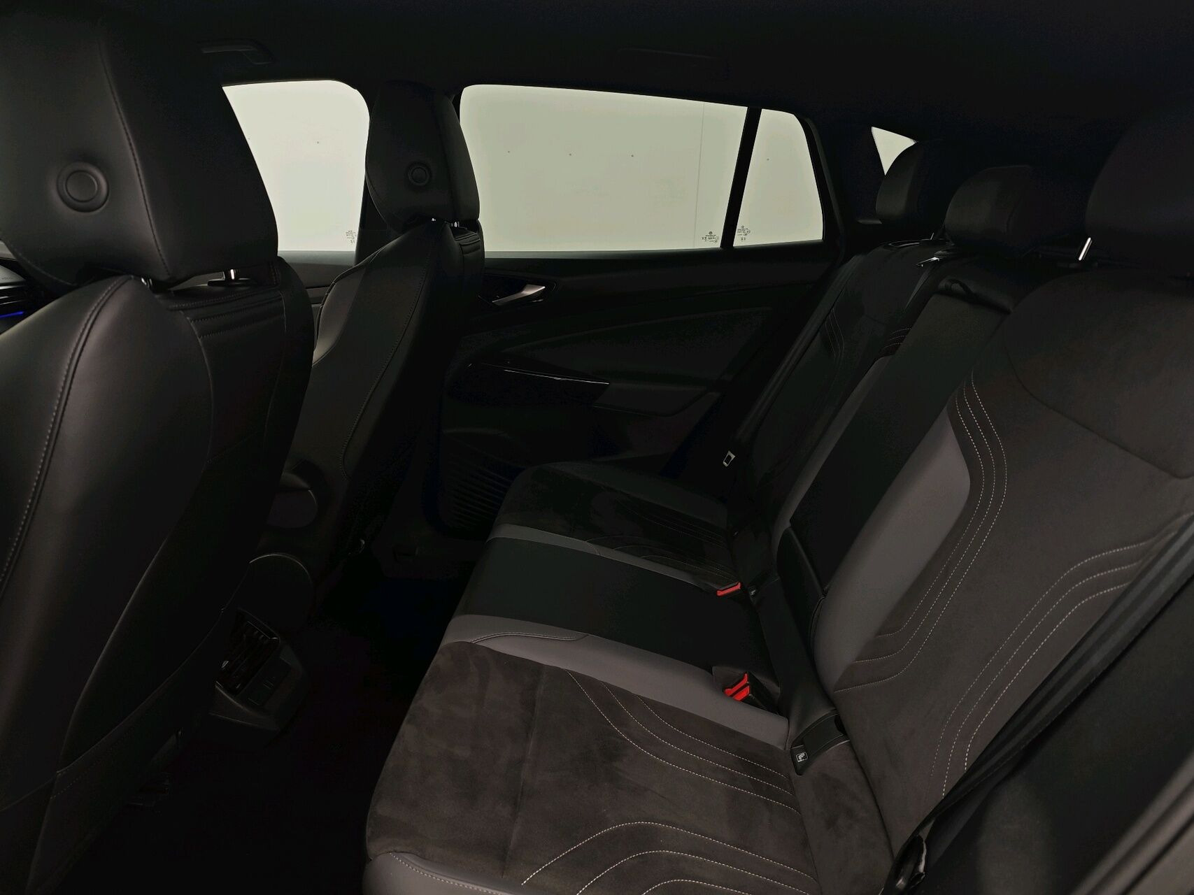 Sort VW ID.4 fra 2023