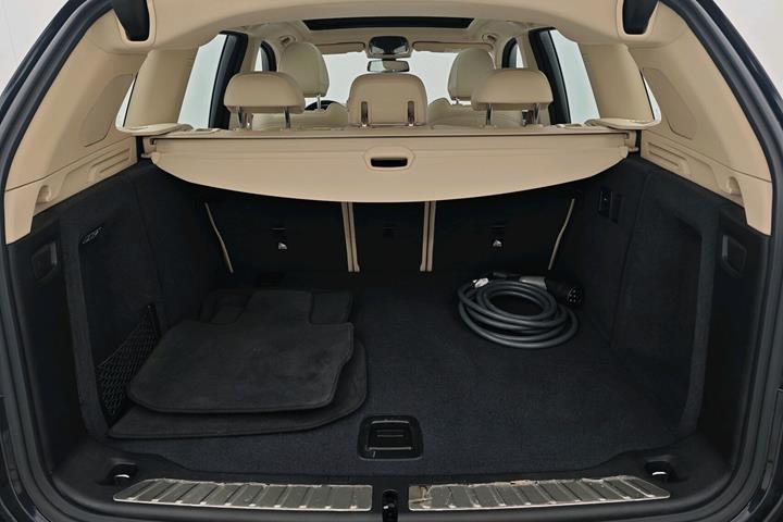 Sort BMW iX3 fra 2021