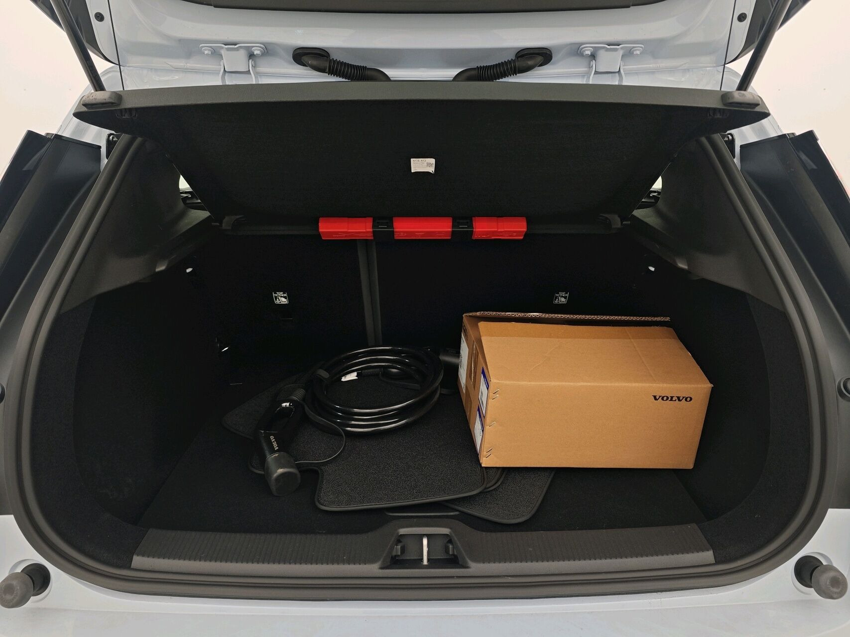 Blå Volvo EX30 fra 2024