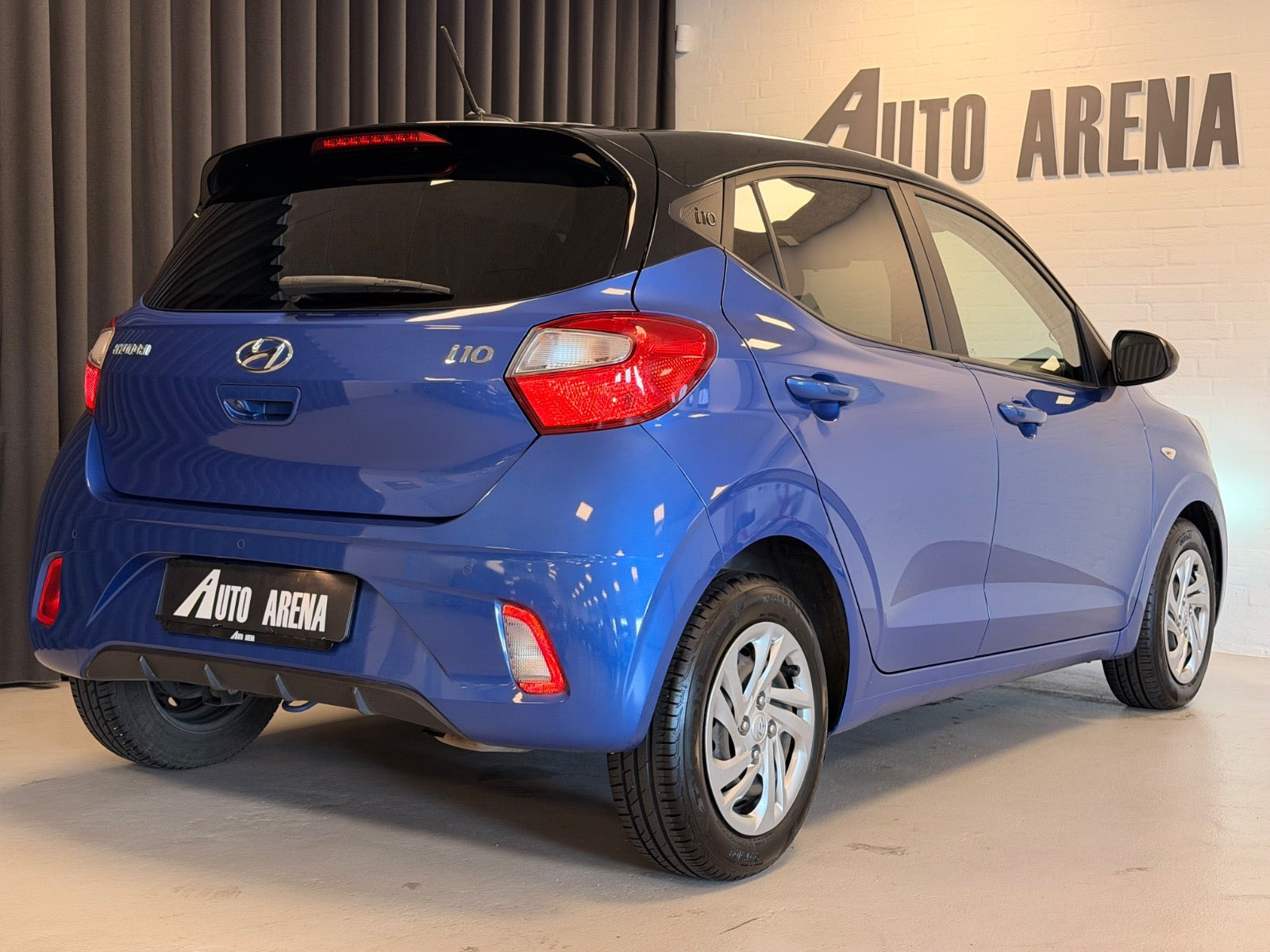 Blå Hyundai i10 fra 2020