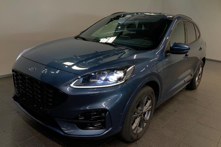 Blå Ford Kuga fra 2021