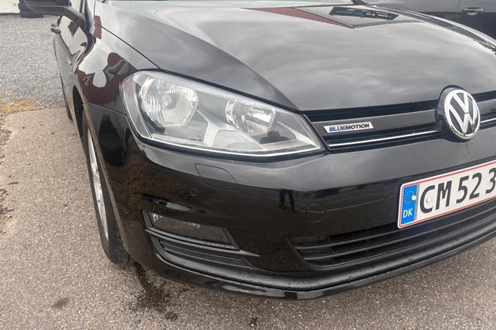 Sort VW Golf VII fra 2015