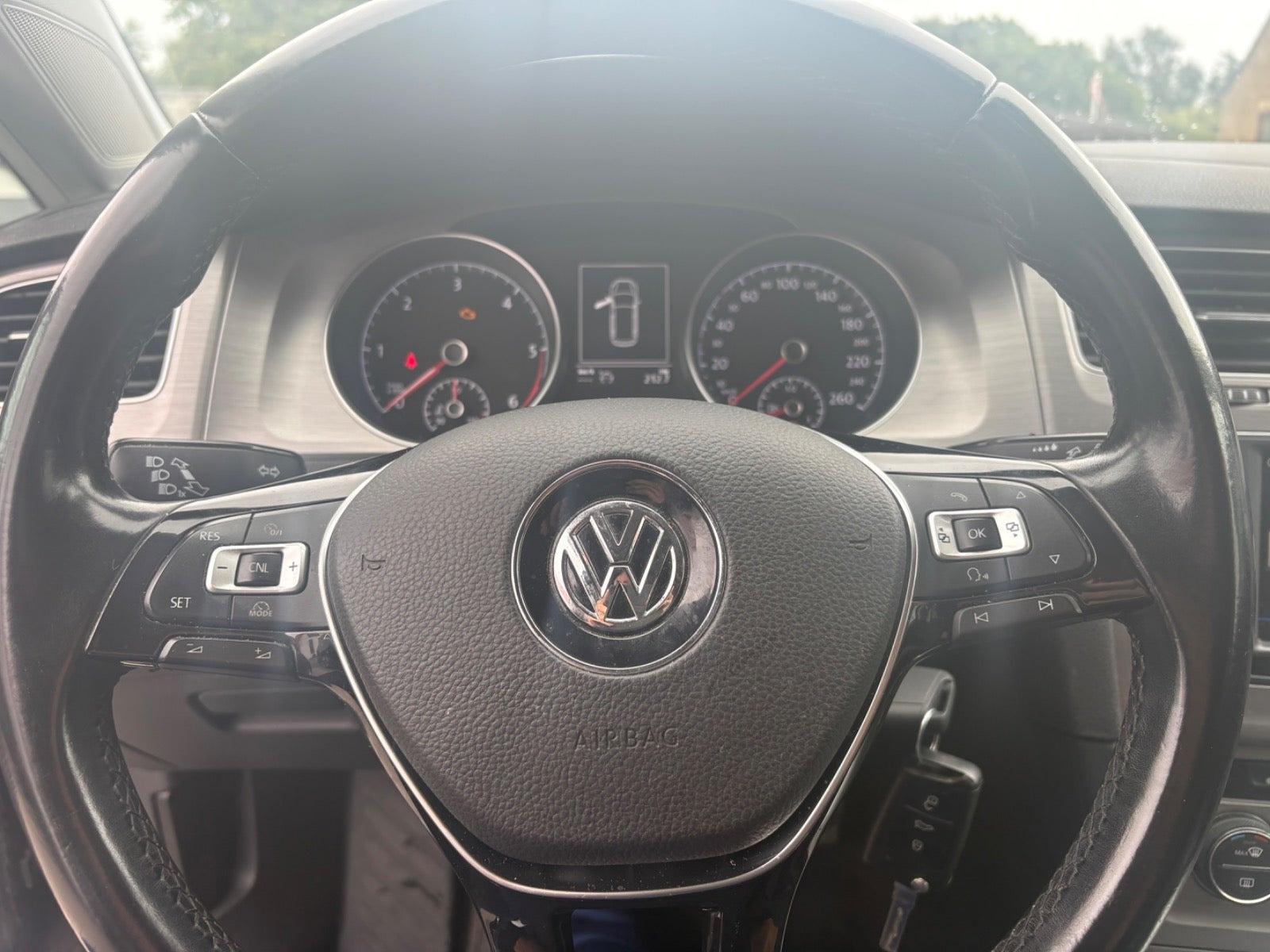 Sort VW Golf VII fra 2015