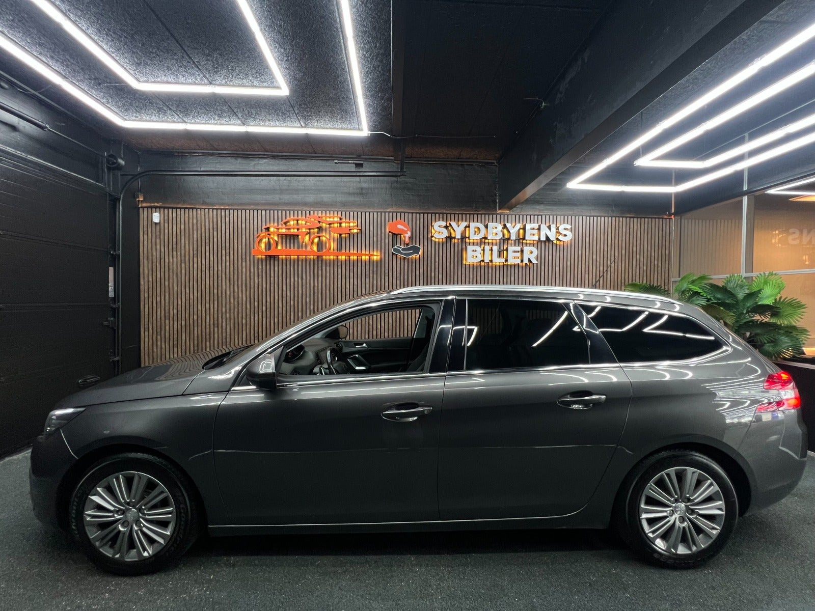 undefined Peugeot 308 fra 2019