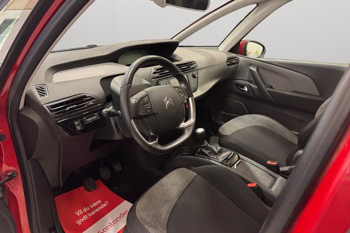 Rød Citroën C4 Picasso fra 2017