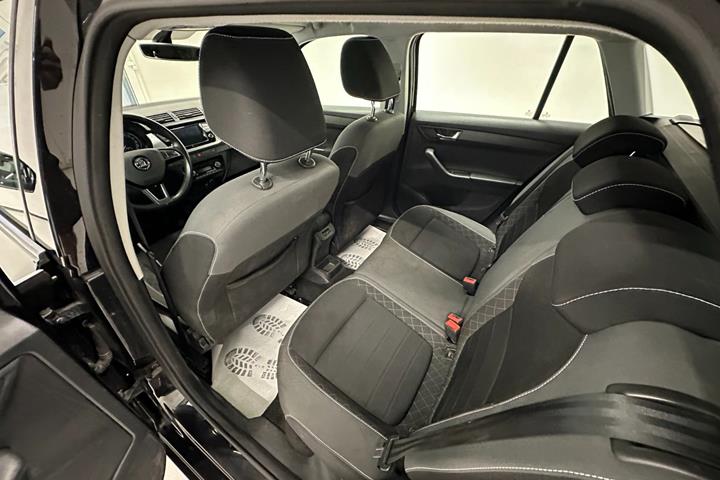 Sort Skoda Fabia fra 2019