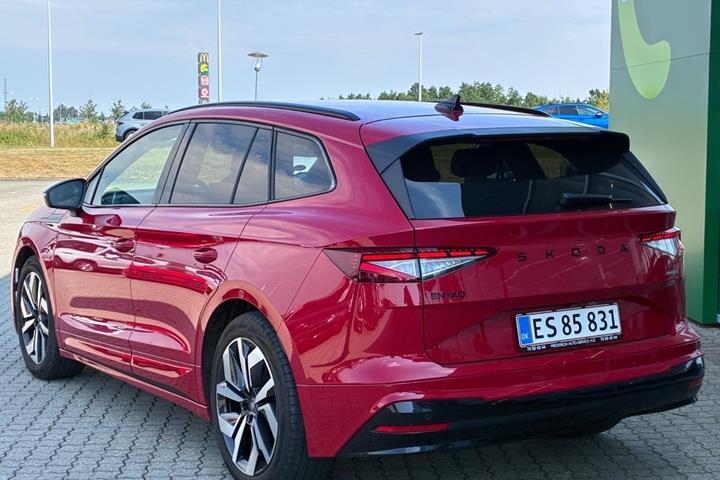 Rød Skoda Enyaq fra 2026