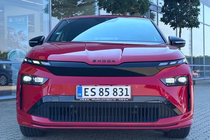Rød Skoda Enyaq fra 2026