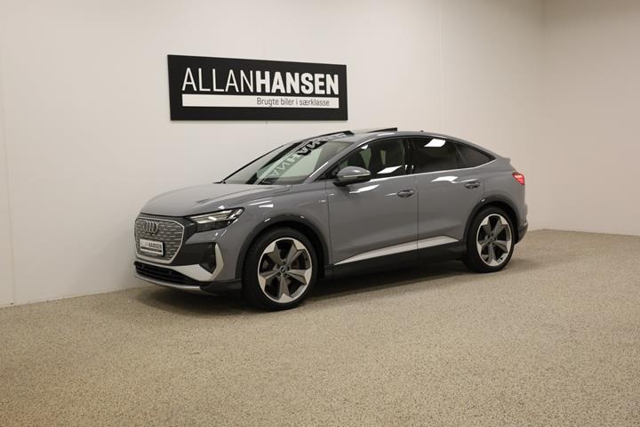 Grå Audi Q4 e-tron fra 2021