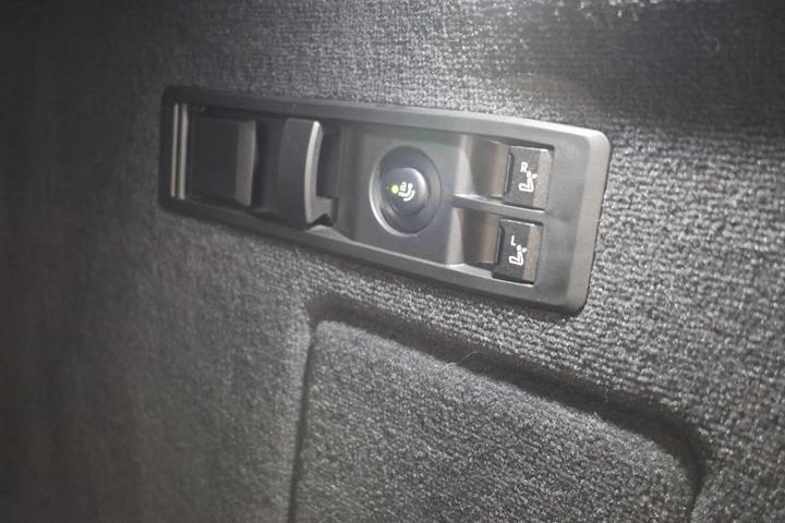 Sort BMW iX fra 2022
