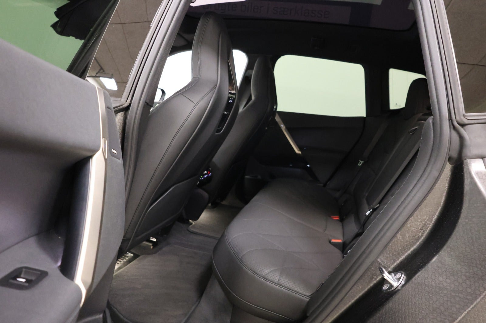 Sort BMW iX fra 2022