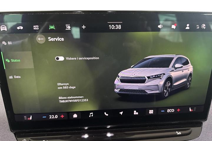 Grå Skoda Enyaq fra 2024