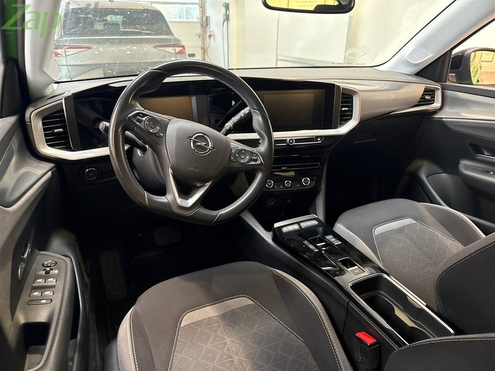 Grøn Opel Mokka-e fra 2022