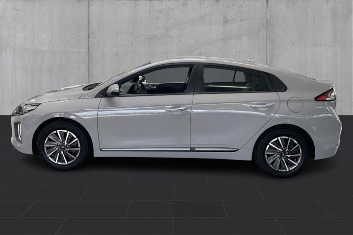 Grå Hyundai Ioniq fra 2022