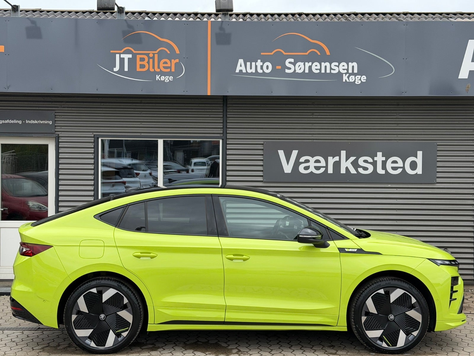 Grøn Skoda Enyaq fra 2026
