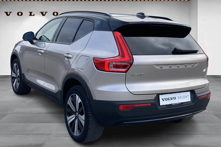 undefined Volvo XC40 fra 2022