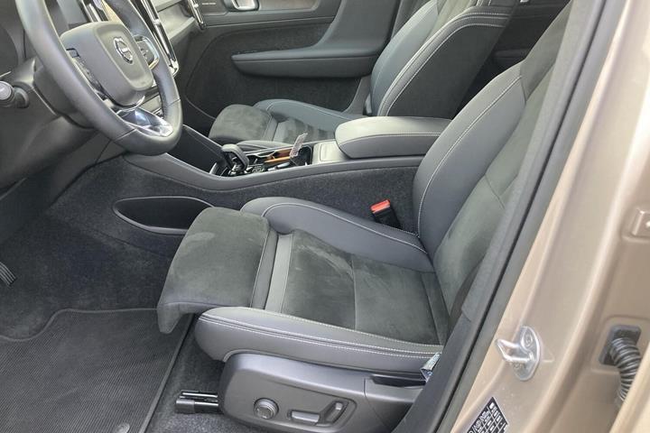 undefined Volvo XC40 fra 2022
