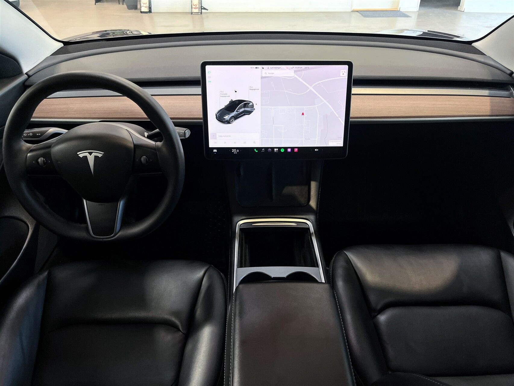 Tesla Model 3 Standard Range Plus, 325ps, 2021