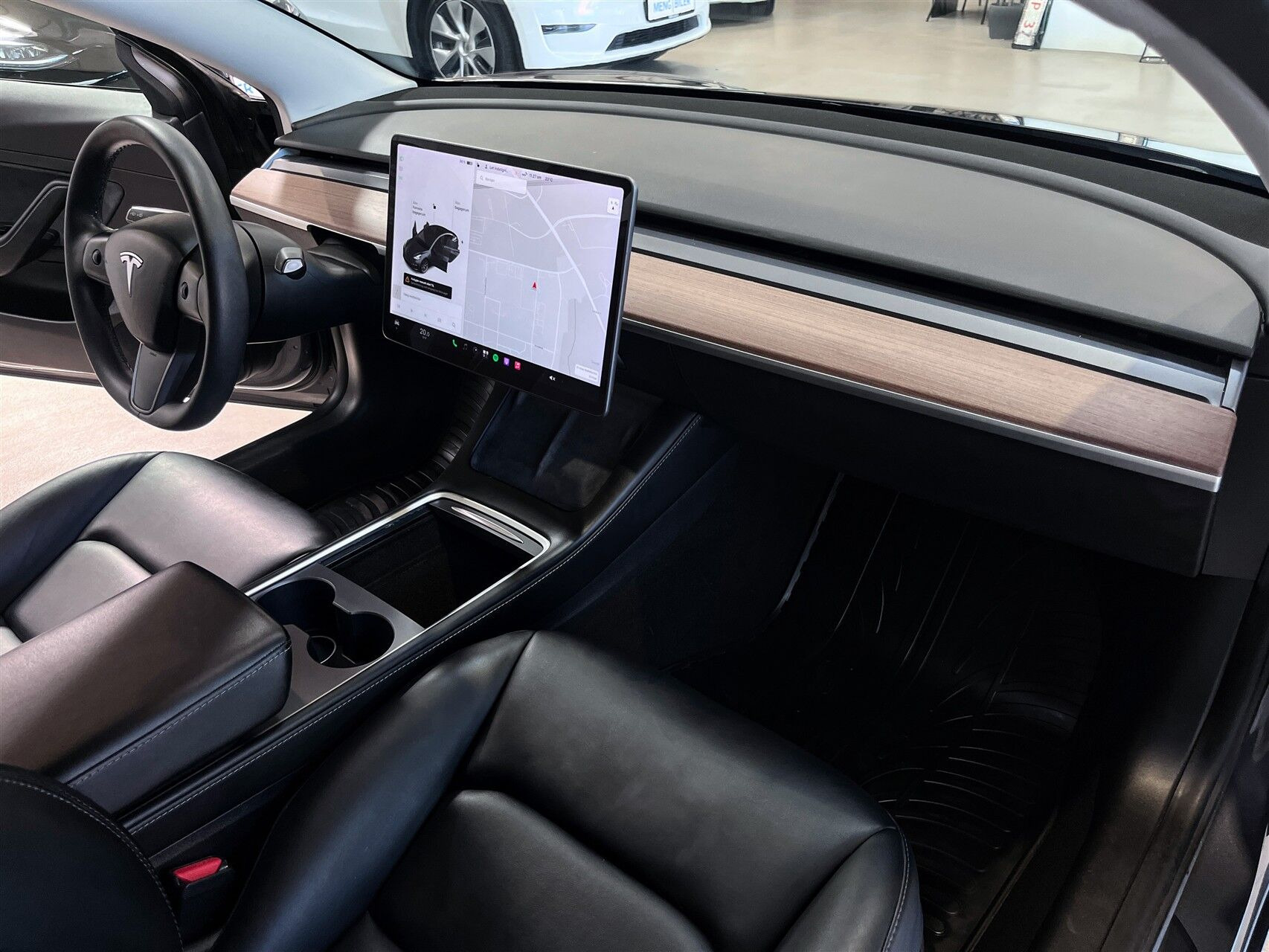 Tesla Model 3 Standard Range Plus, 325ps, 2021