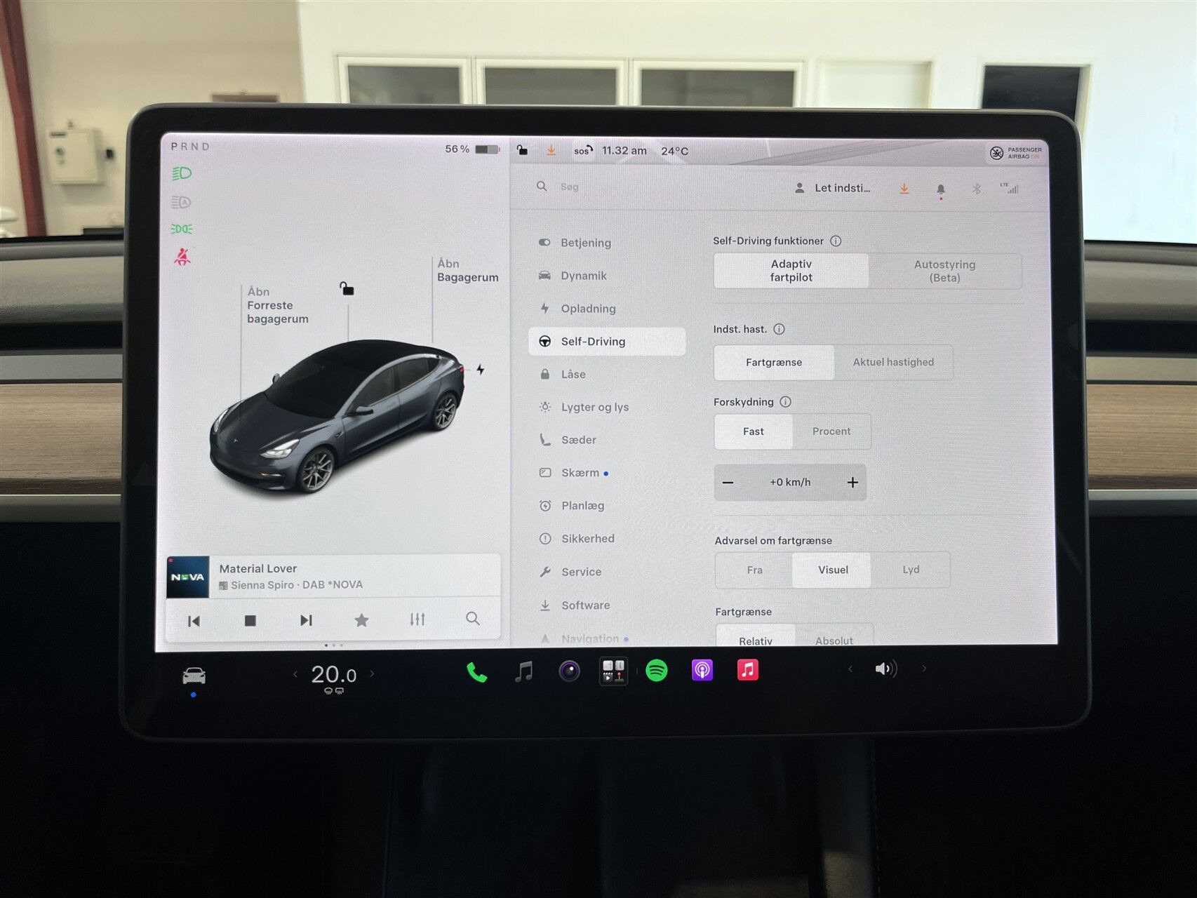 Tesla Model 3 Standard Range Plus, 325ps, 2021