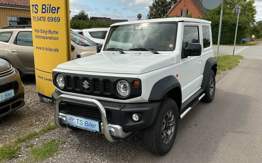 Suzuki Jimny 1,5 Adventure AllGrip 102HK 3d