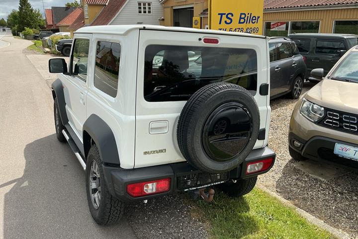 Hvid Suzuki Jimny fra 2020
